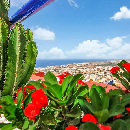 Wonderful View, Huge Terrace Solarium, Private Parking