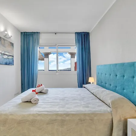 Wonderful View, Huge Terrace Solarium, Private Parking * Costa Adeje (Tenerife)