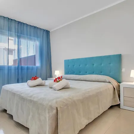 Apartment Wonderful View, Huge Terrace Solarium, Private Parking Costa Adeje (Tenerife)