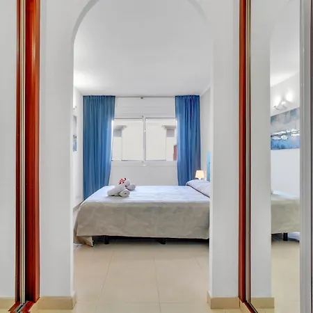 Apartamento Wonderful View, Huge Terrace Solarium, Private Parking