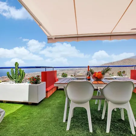 Wonderful View, Huge Terrace Solarium, Private Parking * Costa Adeje (Tenerife)
